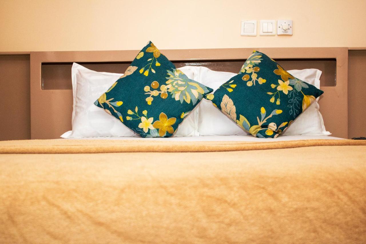 Exotic Palace Hotel Tema Εξωτερικό φωτογραφία