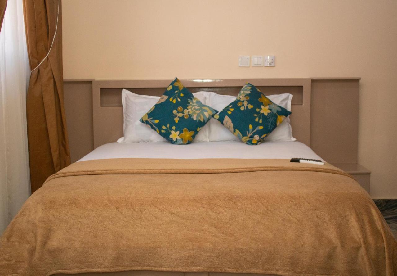 Exotic Palace Hotel Tema Εξωτερικό φωτογραφία