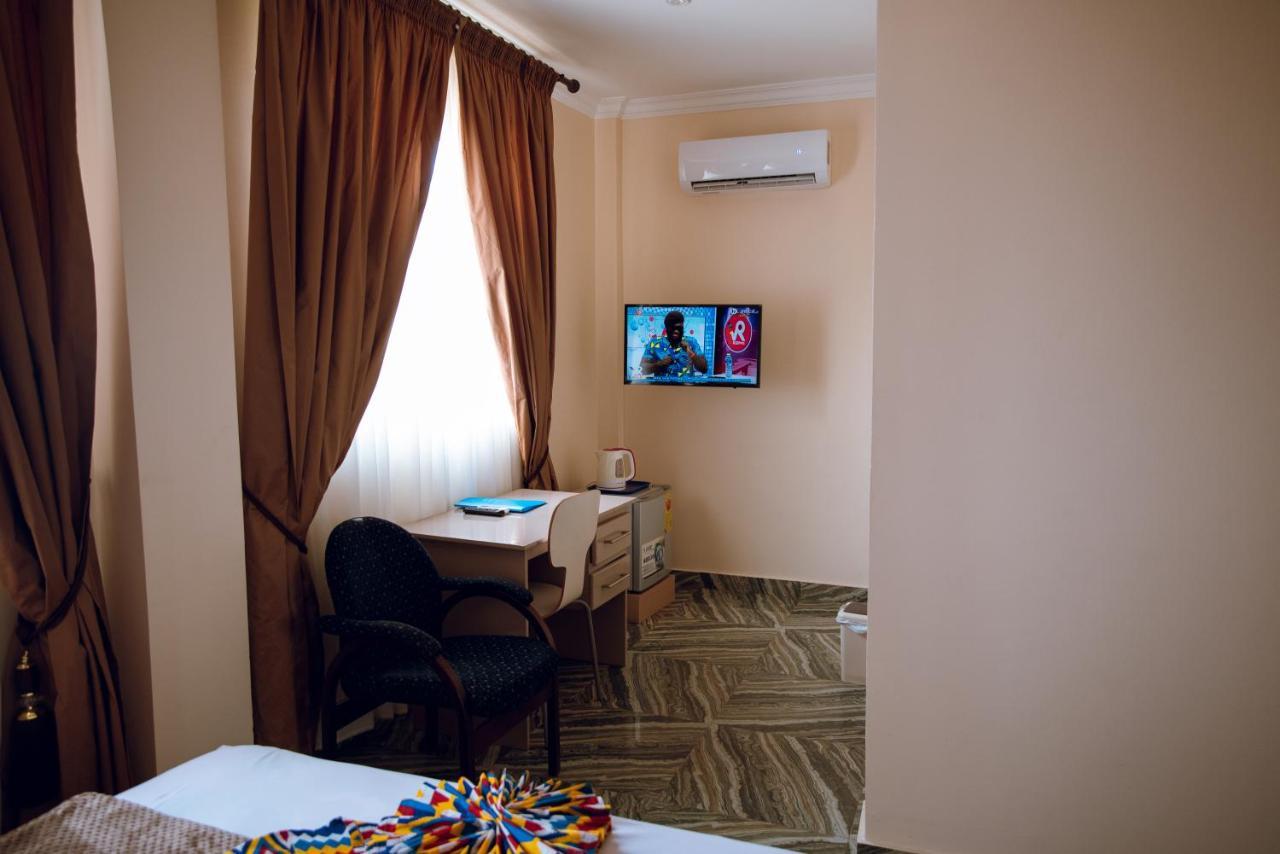 Exotic Palace Hotel Tema Εξωτερικό φωτογραφία
