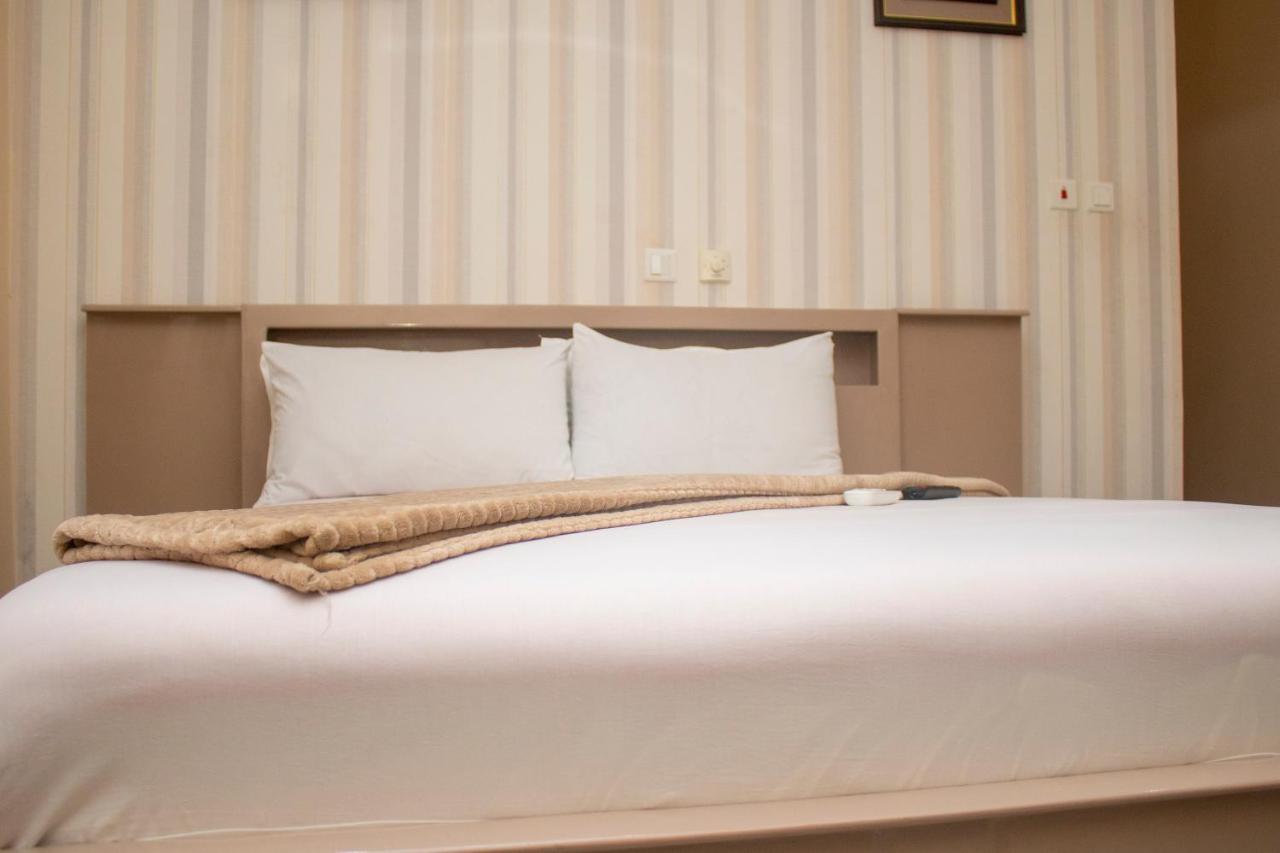 Exotic Palace Hotel Tema Εξωτερικό φωτογραφία