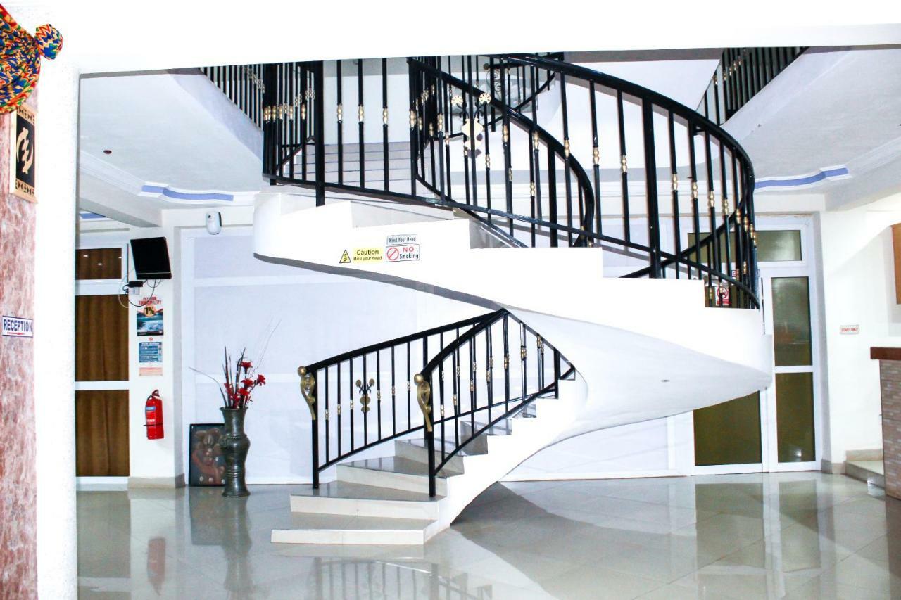 Exotic Palace Hotel Tema Εξωτερικό φωτογραφία