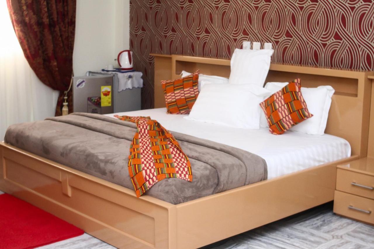 Exotic Palace Hotel Tema Εξωτερικό φωτογραφία